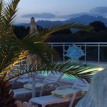Marzia Hotel