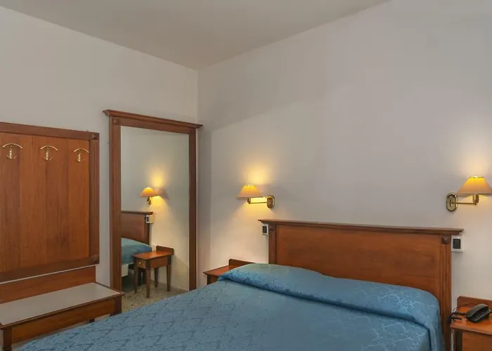 Marzia Hotel 3*